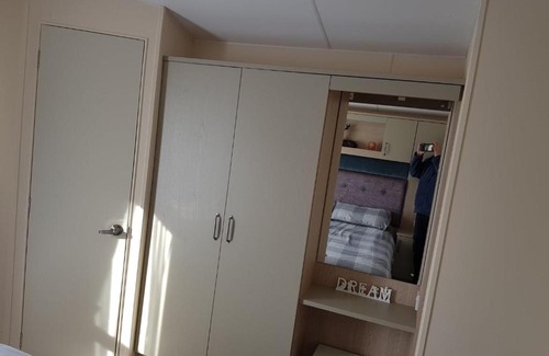 Chapel Saint Leonards Other | Family-Friendly 6 Berth Caravan with Pool & Ocean Views