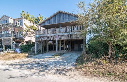 Pawleys Island House | Oceanfront 6 BR House with Dock and Family-Friendly Amenities