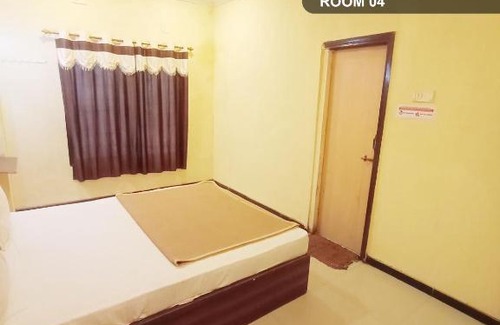 Daulatabad Hotel | Discover 6 CR KALASH PLAZA: Family-Friendly in Aurangpura