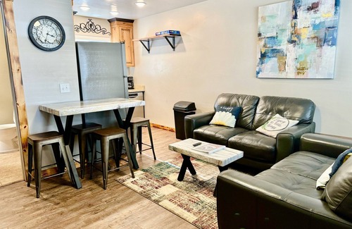 Moab South Valley House | Dog-Friendly Retreat Near Scenic Hiking Trails - 10/10 Rated