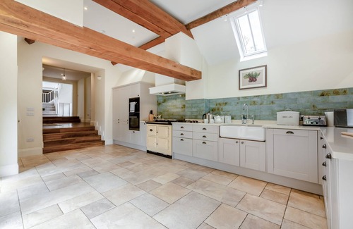 Condicote Cottage | Discover 6 Ensuite Bedrooms at Waterhead Barn Cotswolds