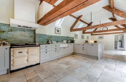 Condicote Cottage | Discover 6 Ensuite Bedrooms at Waterhead Barn Cotswolds