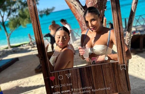 Nassau House | Relaxing Townhouse with Pool - Ideal for Family Getaways