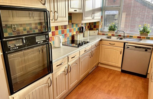 Chester-le-Street House | Charming 3-Bed House in Chester-le-Street - Pet Friendly Stay