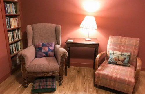 Suladale House | Explore 6 Knott: Pet & Child Friendly with Great Reviews