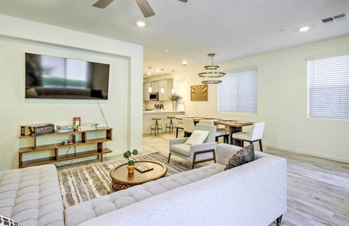 Chandler House | Exceptional Chandler Townhome with Pool & Hot Tub Access