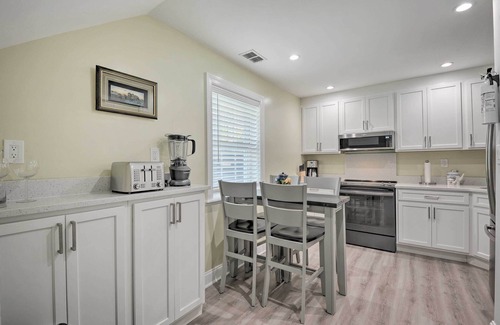 Brightwood House | Pet-Friendly DC Guesthouse with Fire Pit, Near Ivy City
