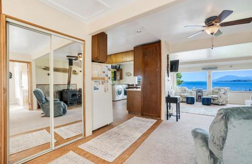 Ketchikan House | 6 Mi to Main St Oceanfront Cottage in Ketchikan