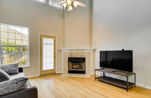 Spring Creek House | 6 Mi to Texas AandM Home with Fenced-In Yard