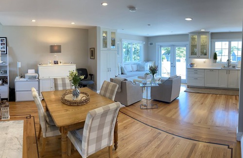 Middletown Condo | Scenic Summer/Fall Beach Rental Near Downtown Newport, RI