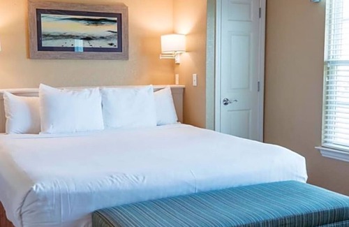 Galveston Resort | 6 Nights at Seaside Resort on Galveston Island, Sept 5 - 11 2 Br 2 Bth villa
