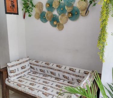 Mtwapa Hotel | Pet-Friendly Escape at 6 Park Retreat - Family and Dining Options