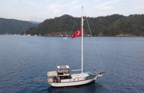 Dalyan Boat Rental | Comfortable Gulet for 6 in Göcek, Fethiye - Family Friendly