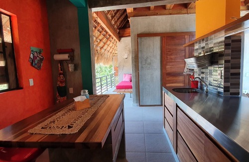 Los Tamarindos House | Relaxing 6-Person House Steps from Zicatela Beach