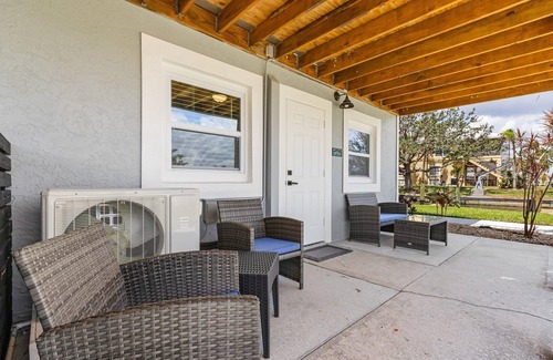 Matlacha Isles-Matlacha Shores Condo | Unwind at Angel's Den: 6-Person Condo with Waterview Patio