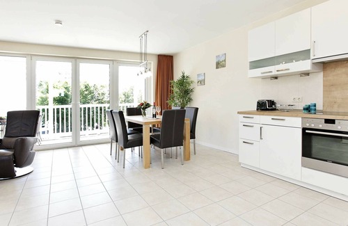Grossenbrode Apartment | Cozy 6-Person Holiday Home with Oceanfront Views