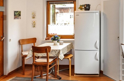 Bengtsfors House | Ideal Holiday Home for 6 in Bengtsfors with Breakfast