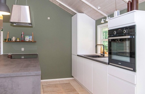 Sundstrup House | Cozy 6-Person Holiday Home in Højslev with Ocean Views
