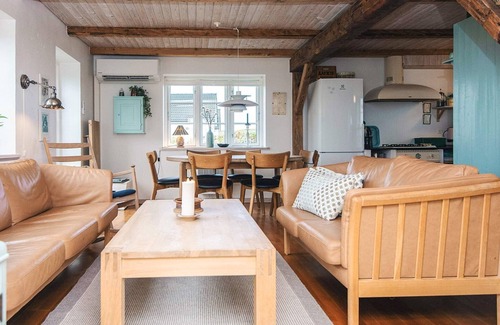 Vrist Strand House | Family-Friendly Holiday Home with Ocean View in Harboøre