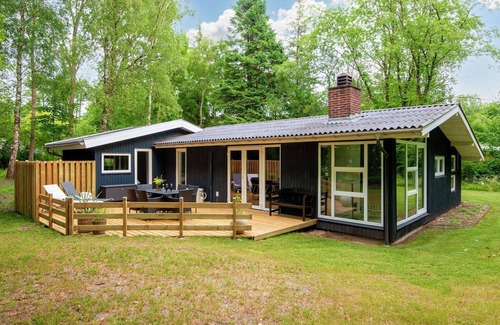 Arrild Ferieby House | Charming 6-Person Holiday Home in Toftlund with Pet-Friendly Perks