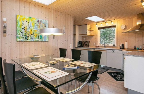 Sønder Nissum House | Cozy 6-Person Holiday Home in Ulfborg with Ocean View