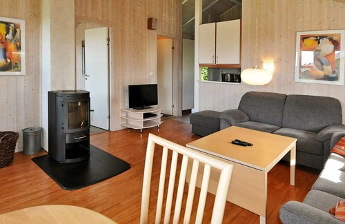 Gelting House | Perfect 6-Person Holiday Home with Oceanfront Amenities