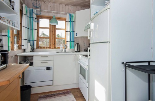Grena Strand House | Family-Friendly Holiday Home with Ocean View in Grenaa