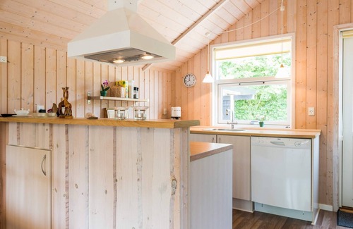 Jegum House | Comfortable 6-Person Holiday Home in Oksbøl - Pet Friendly