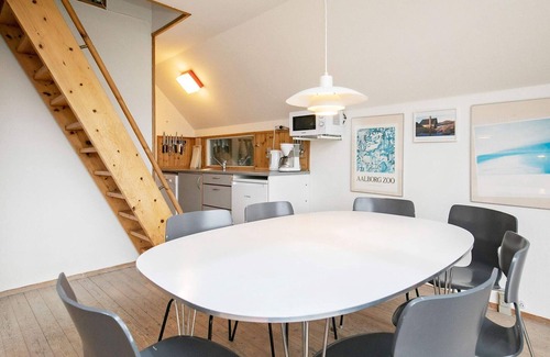 Rødhus House | Pet-Friendly Holiday Home for 6 with Oceanfront Views