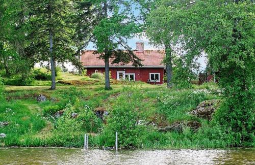 Eskilstuna House | Family-Friendly Holiday Home for 6 in Eskilstuna