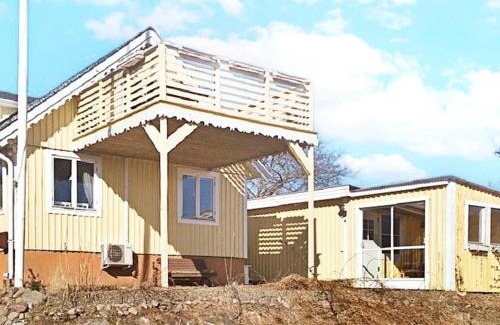 Hallevik House | Pet-Friendly Holiday Home SÖLVESBORG XVI with Great Ratings
