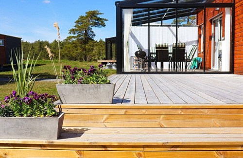 Saffle Municipality House | Ideal 6-Person Holiday Home in SÄFFLE with Pet-Friendly Perks