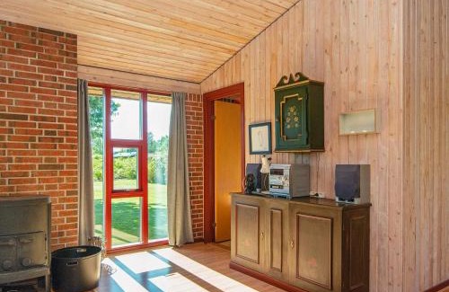 Ørsted House | Cozy Holiday Home Strandskadevej - Pet & Child Friendly Stay