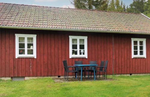Asarp House | Cozy Two-Bedroom Holiday Home in Åsarp - Pet Friendly!
