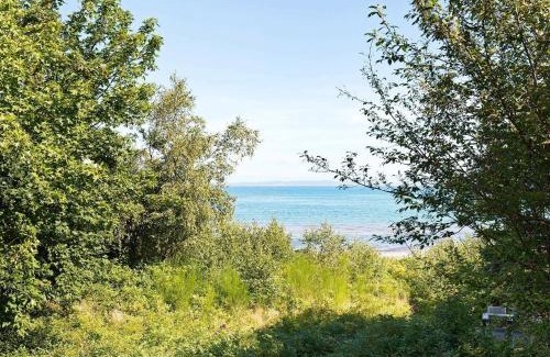 Dronningmolle House | Cozy Holiday Home Hulerødvej: Pet & Child Friendly Stay