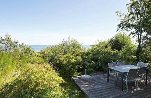 Dronningmolle House | Cozy Holiday Home Hulerødvej: Pet & Child Friendly Stay