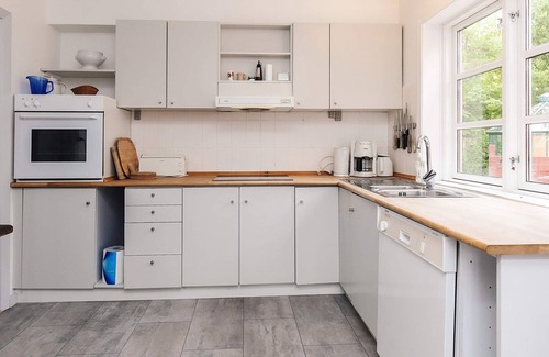 Aalbaek House | 6 Person Holiday Home in Albaek