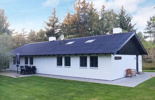 Tversted House | Inviting 6-Person Holiday Home in Bindslev - Pet Friendly!