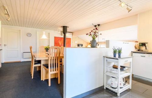 Rindby Strand House | Ideal Holiday Home for 6 in Pet-Friendly Fanø
