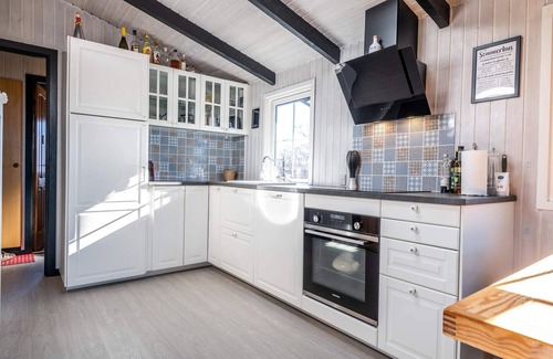 Rindby Strand House | Cozy 6-Person Holiday Home on Beautiful Fanø Island