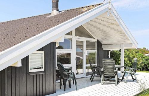 Helnæs By House | Family-Friendly Holiday Home for 6 in Ebberup