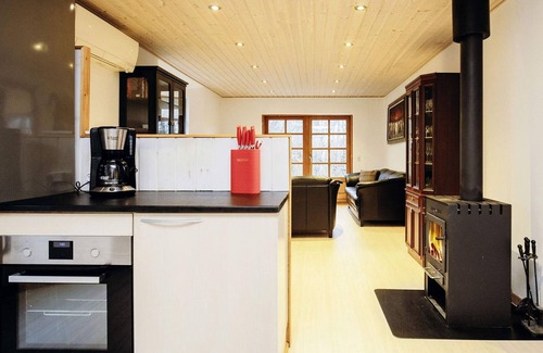 Vestero Havn House | Inviting 6-Person Holiday Home in Læsø with Breakfast
