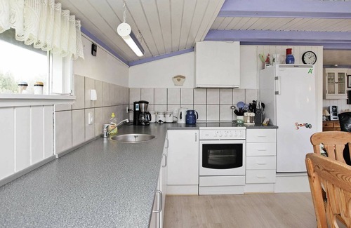 Nørre Lyngby House | Spacious 6-Person Holiday Home in Løkken - Pet Friendly!
