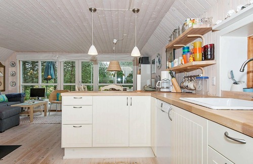 Sønderstrand House | Ideal Holiday Home for 6 in Rømø with Pet-Friendly Perks