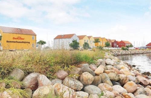 Rudkobing Apartment | Family-Friendly 6-Person Holiday Home in Rudk bing