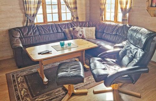 Holand House | Comfortable 6-Person Holiday Home in Nordli, Pet Friendly