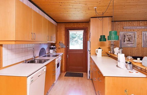 Romo House | Inviting Holiday Home for 6 in Rømø with Spa & Breakfast