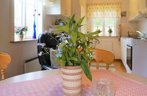 Asarp House | Ideal Holiday Home for 6 in ÅSARP with Pet-Friendly Amenities