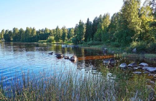 Overbyn House | Family-Friendly 6-Person Holiday Home in Torsby with Hot Tub