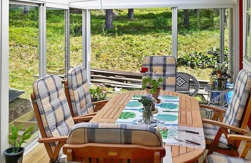 Vato House | Family-Friendly Holiday Home VäTö for Memorable Getaways